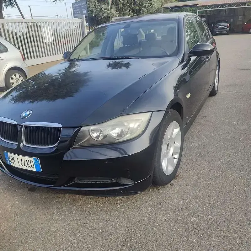 Usata BMW 320 177 CV (130 kW) 2008 Berlina