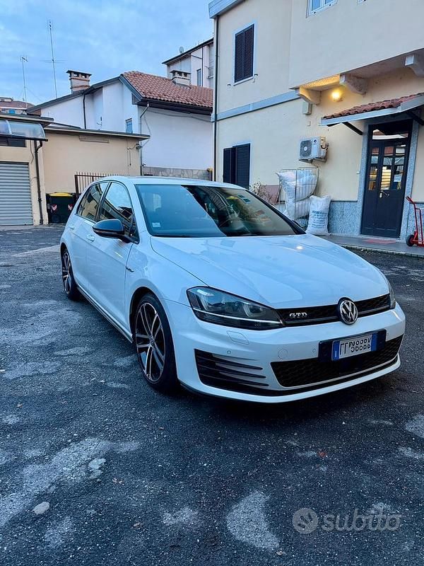 Usata VW Golf VII GTD 184 CV (135 kW) 2016 Bianco Station wagon