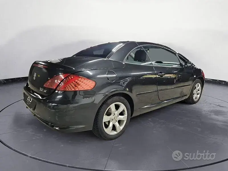 Usata Peugeot 307 CC 136 CV (100 kW) 2008 Nero Cabrio