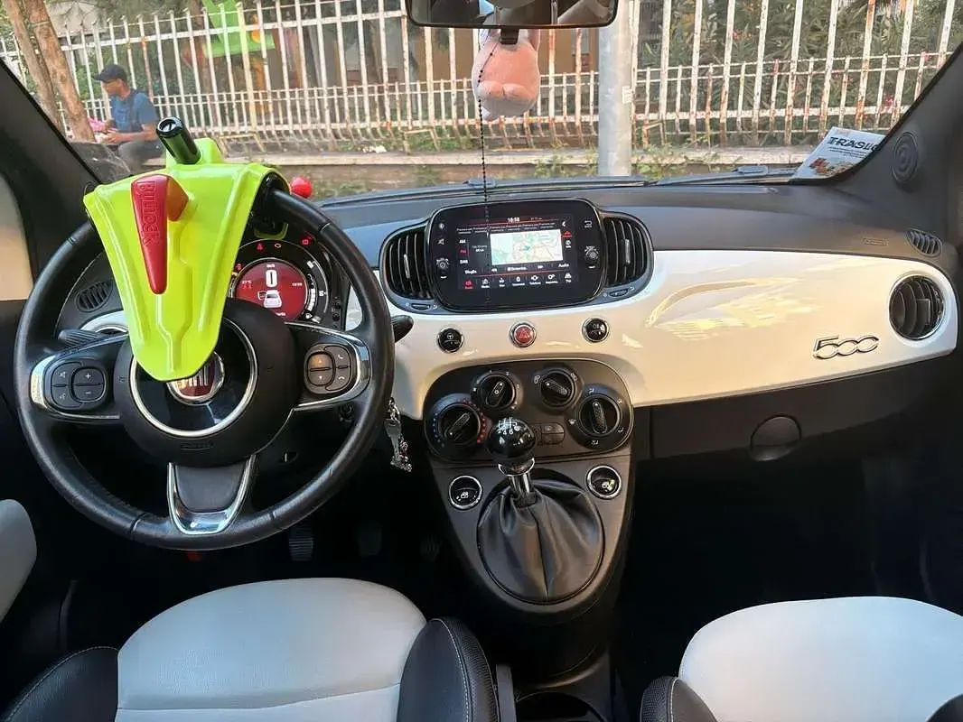 Usata Fiat 500 Dolcevita 69 CV (50 kW) 2022 Utilitaria