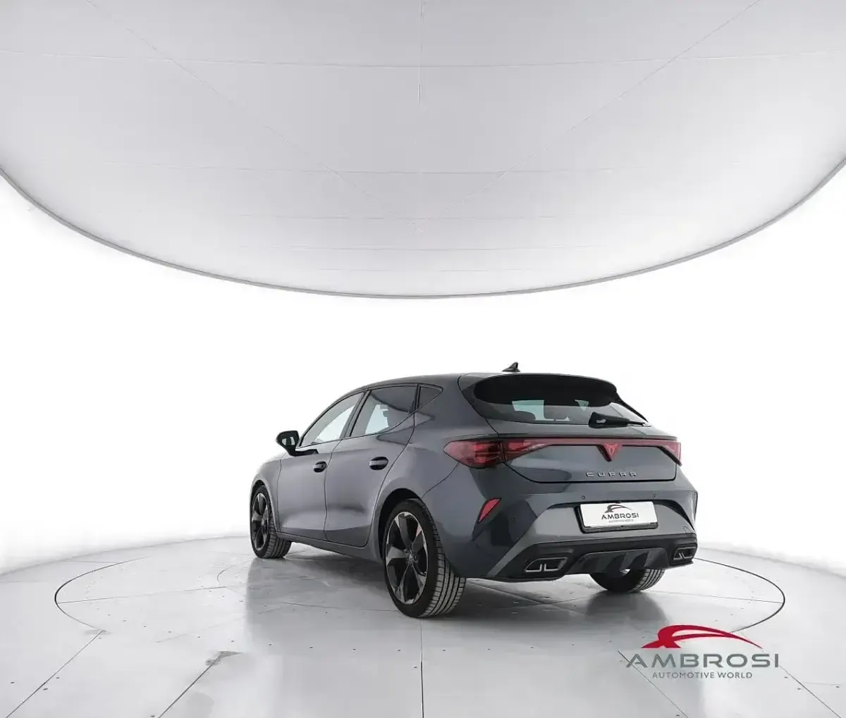 Usata Cupra Leon 150 CV (110 kW) 2024 Grigio Berlina