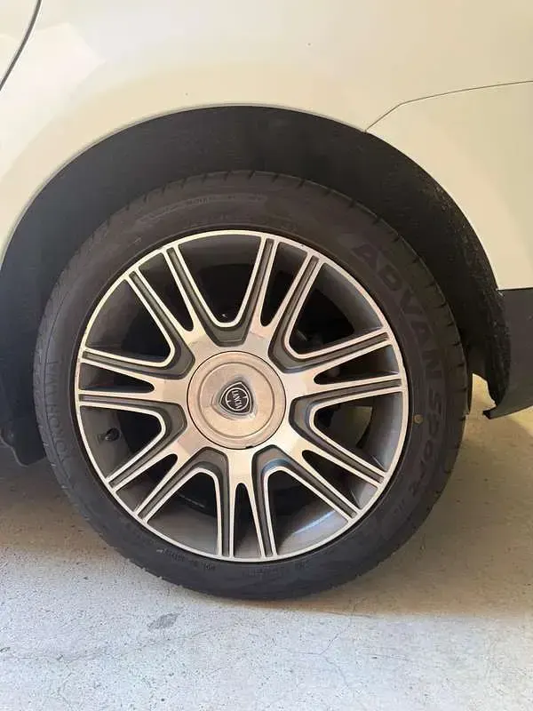 Usata Lancia Delta Gold 120 CV (88 kW) 2011 Utilitaria