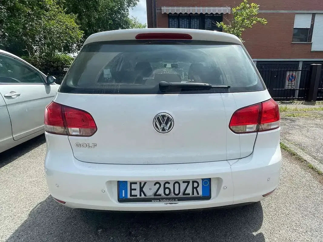 Usata VW Golf VI United 80 CV (58 kW) 2011 Bianco Utilitaria