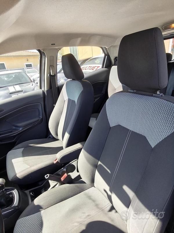 Usata Ford Ecosport 95 CV (69 kW) 2015 Grigio SUV