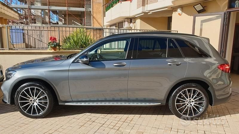 Usata Mercedes GLC250 Premium Plus 204 CV (150 kW) 2019 Grigio SUV