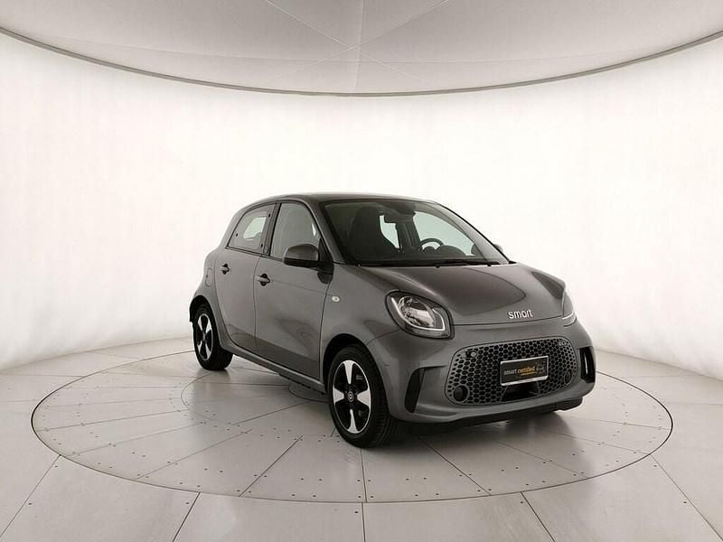 Usata Smart ForFour Electric Drive Passion 59 kW (81 CV) 2020 Grigio Berlina