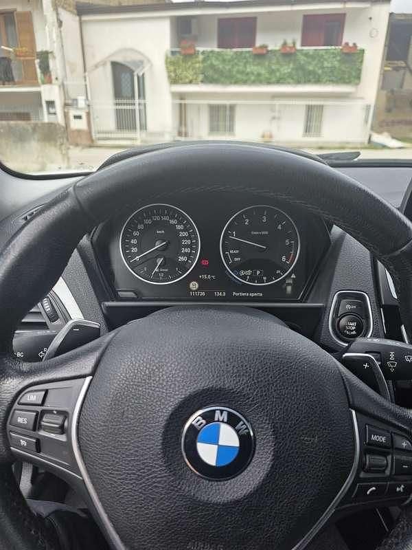 Usata BMW 120 Advantage 190 CV (139 kW) 2017 Bianco Utilitaria