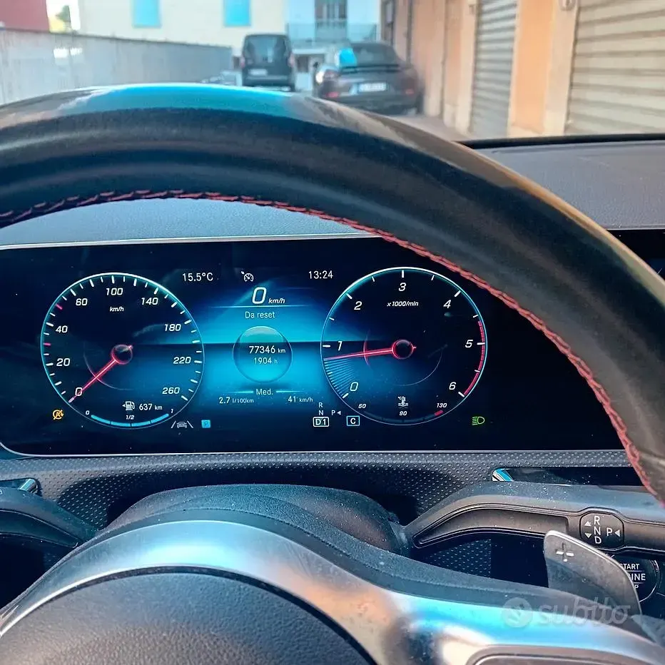 Usata Mercedes A200 150 CV (110 kW) 2019 Nero Berlina