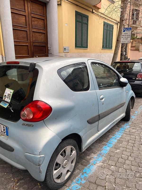 Usata Toyota Aygo 68 CV (50 kW) 2006 Utilitaria