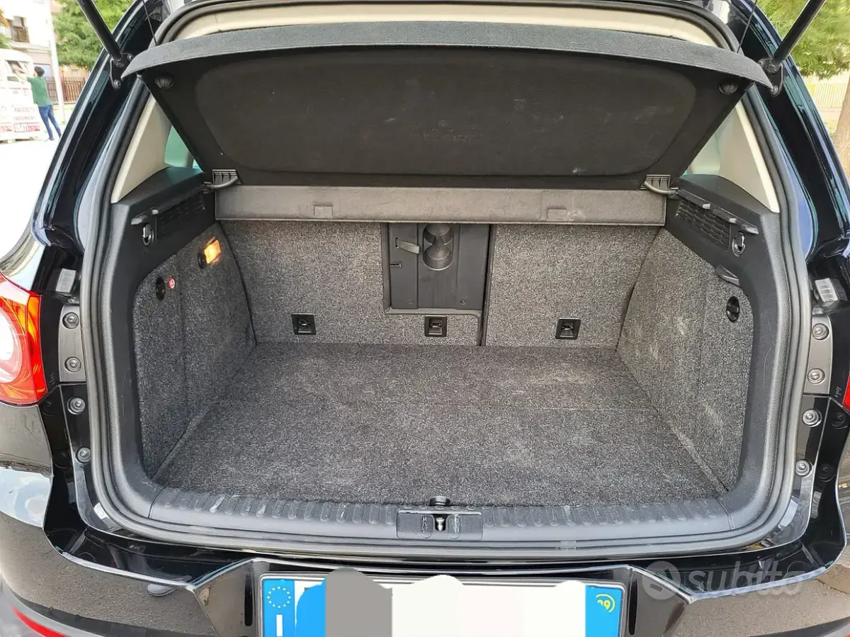 Usata VW Tiguan 140 CV (102 kW) 2009 Nero SUV