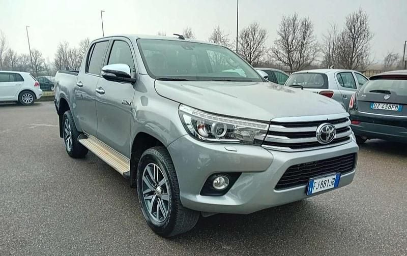 Usata Toyota HiLux Executive 150 CV (110 kW) 2017 Pick-up