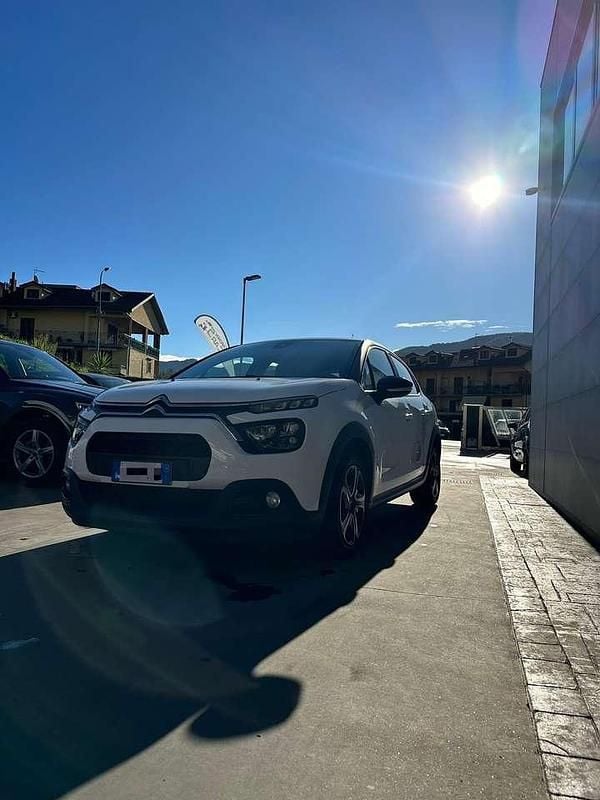 Usata Citroën C3 Feel 102 CV (75 kW) 2021 Bianco Utilitaria