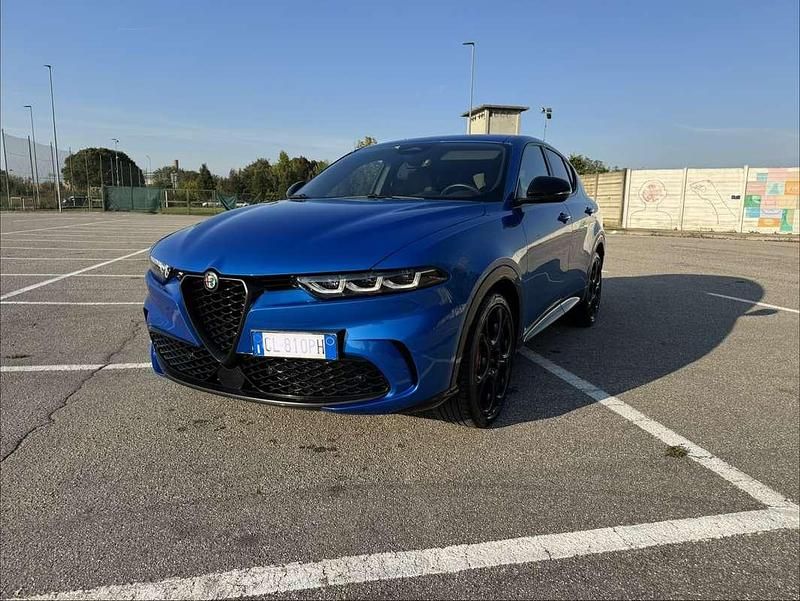 Usata 2022 Alfa Romeo Tonale Edizione Speciale SUV | 26.000 € (Cara) - Immagine 1/4
