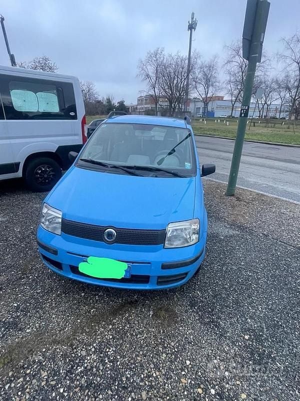 Usata Fiat Panda Active 54 CV (39 kW) 2003 Blu Utilitaria