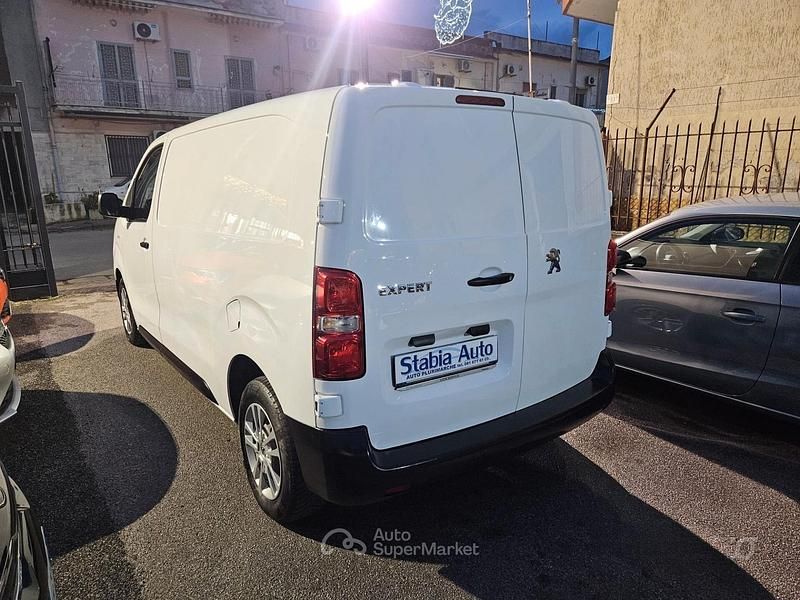 Usata Peugeot Expert S 122 CV (89 kW) 2019 Bianco Furgone