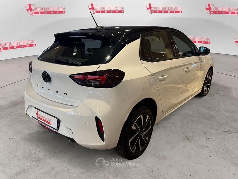 Usata Opel Corsa 101 CV (74 kW) 2025 Bianco Utilitaria