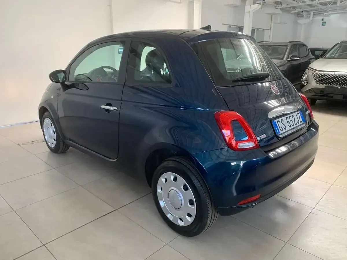 Usata Fiat 500 69 CV (50 kW) 2023 Blu mediterraneo Utilitaria
