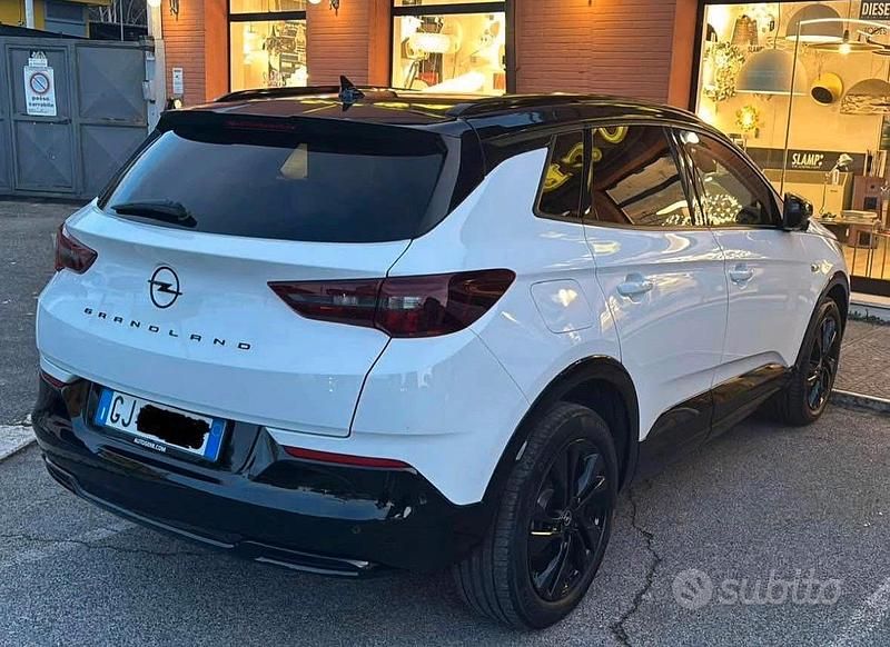 Usata Opel Grandland X GS Line 131 CV (96 kW) 2022 Bianco SUV