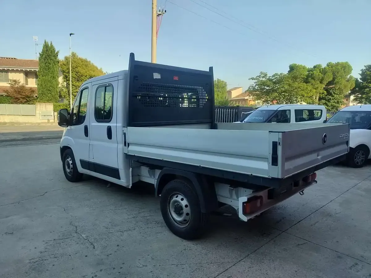 Usata Fiat Ducato 140 CV (102 kW) 2022 Other Furgone