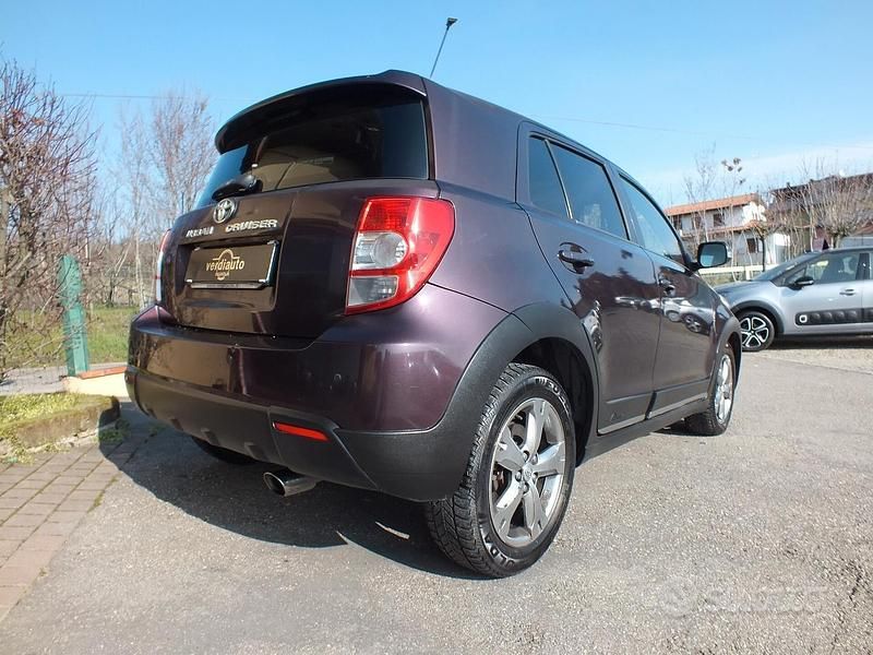 Usata Toyota Urban Cruiser Sol 90 CV (66 kW) 2009 Viola Utilitaria