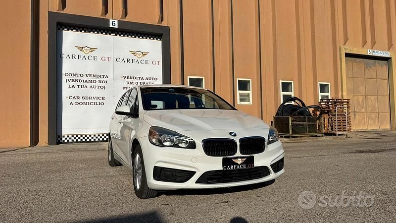Usata BMW 218 150 CV (110 kW) 2017 Bianco Station wagon