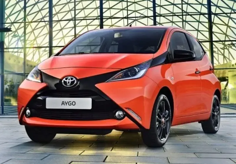 Usata Toyota Aygo Cool 69 CV (50 kW) 2017 Utilitaria