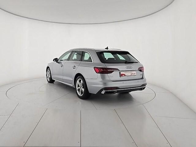 Usata Audi A4 Advanced 204 CV (150 kW) 2023 Argento Station wagon