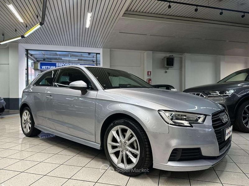 Usata Audi A3 Sport 150 CV (110 kW) 2017 Azzurro Utilitaria