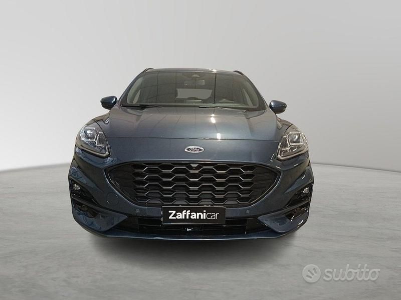 Usata Ford Kuga ST-Line 120 CV (88 kW) 2023 Blu SUV