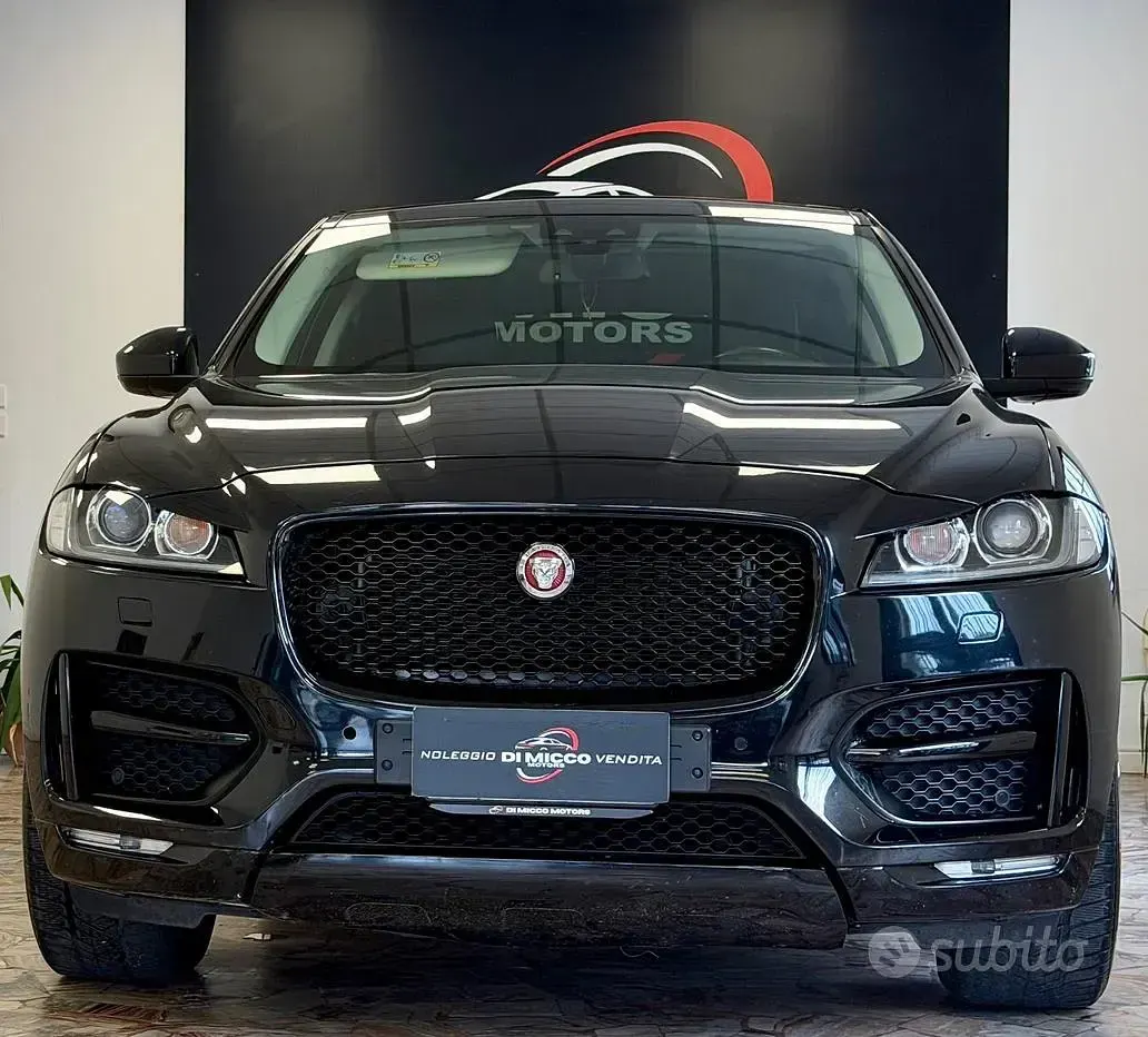 Usata Jaguar F-Pace Pure 180 CV (132 kW) 2018 Nero SUV