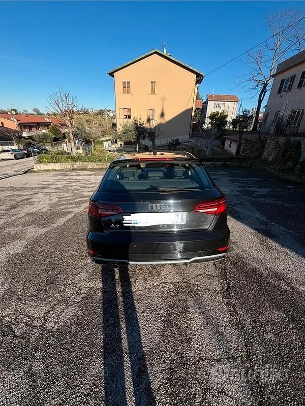 Usata Audi A3 S-Line 116 CV (85 kW) 2019 Nero Berlina