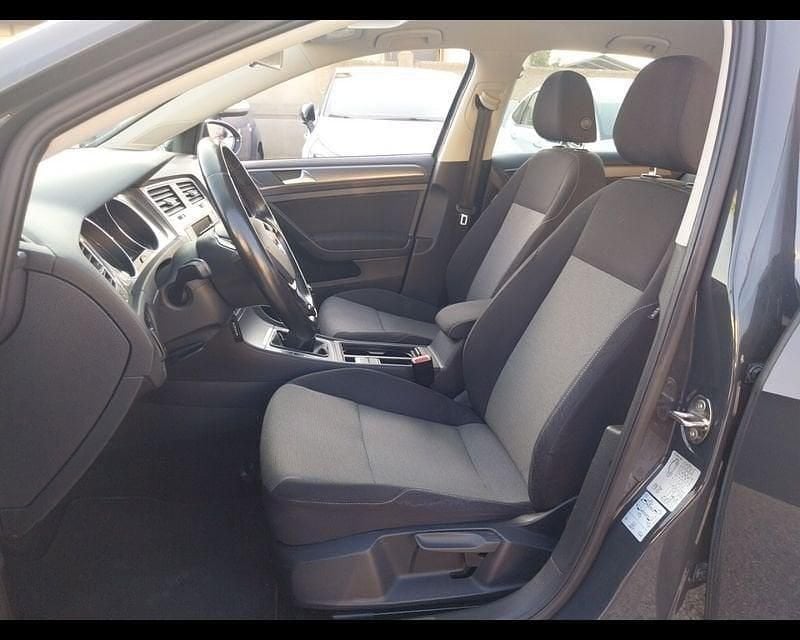Usata VW Golf VII Trendline 86 CV (63 kW) 2016 Grigio Utilitaria