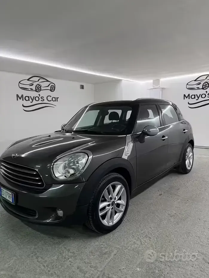 Usata Mini Cooper D 111 CV (81 kW) 2013 Grigio Utilitaria