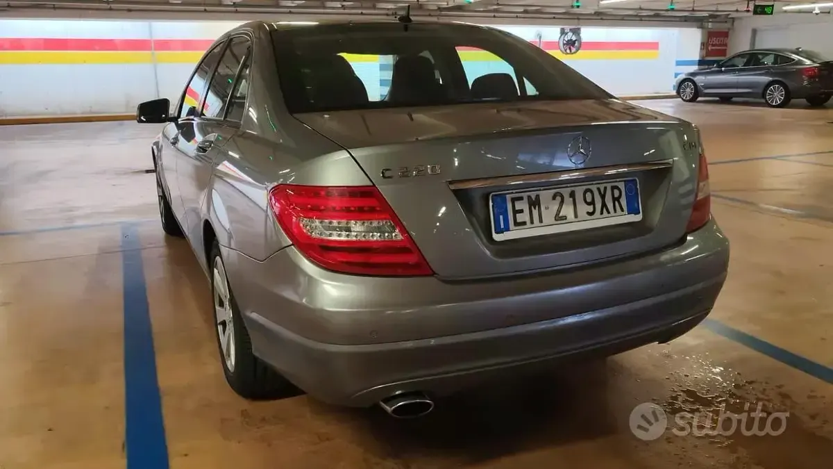 Usata Mercedes C220 Executive 170 CV (125 kW) 2011 Grigio Berlina