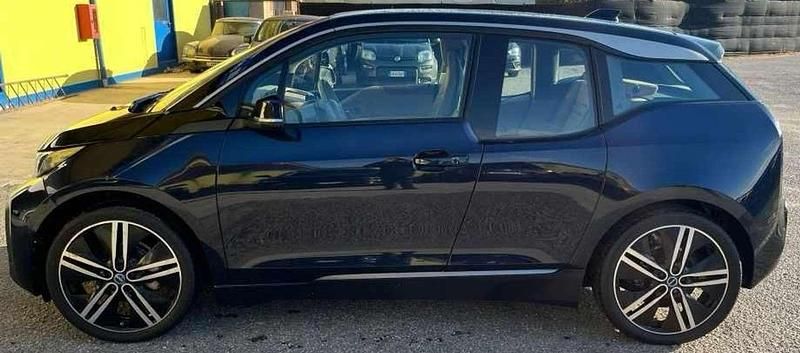 Usata BMW i3 102 CV (75 kW) 2018 Blu/azzurro Utilitaria