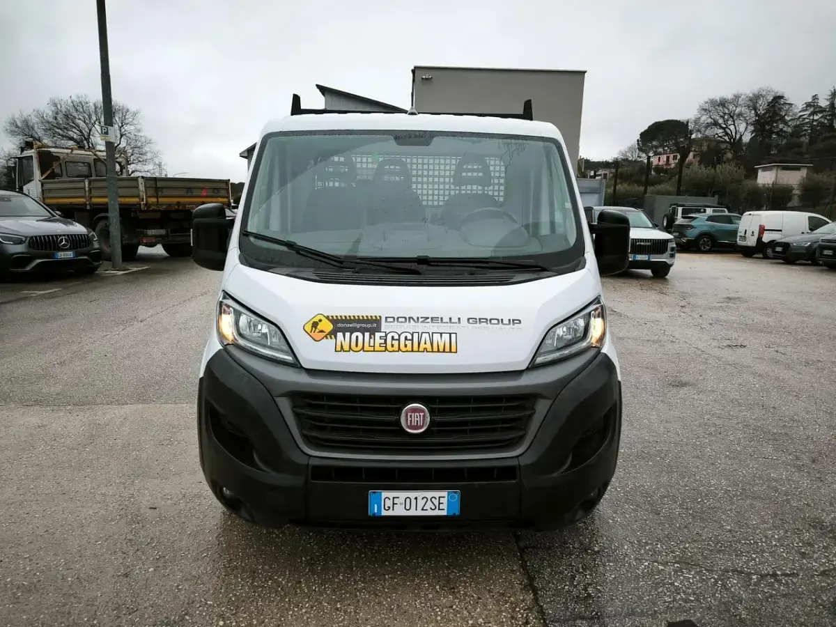 Usata Fiat Ducato 33 140 CV (102 kW) 2021 Bianco Furgone