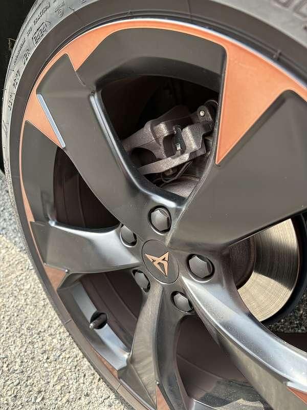 Usata Cupra Leon 150 CV (110 kW) 2024 Berlina