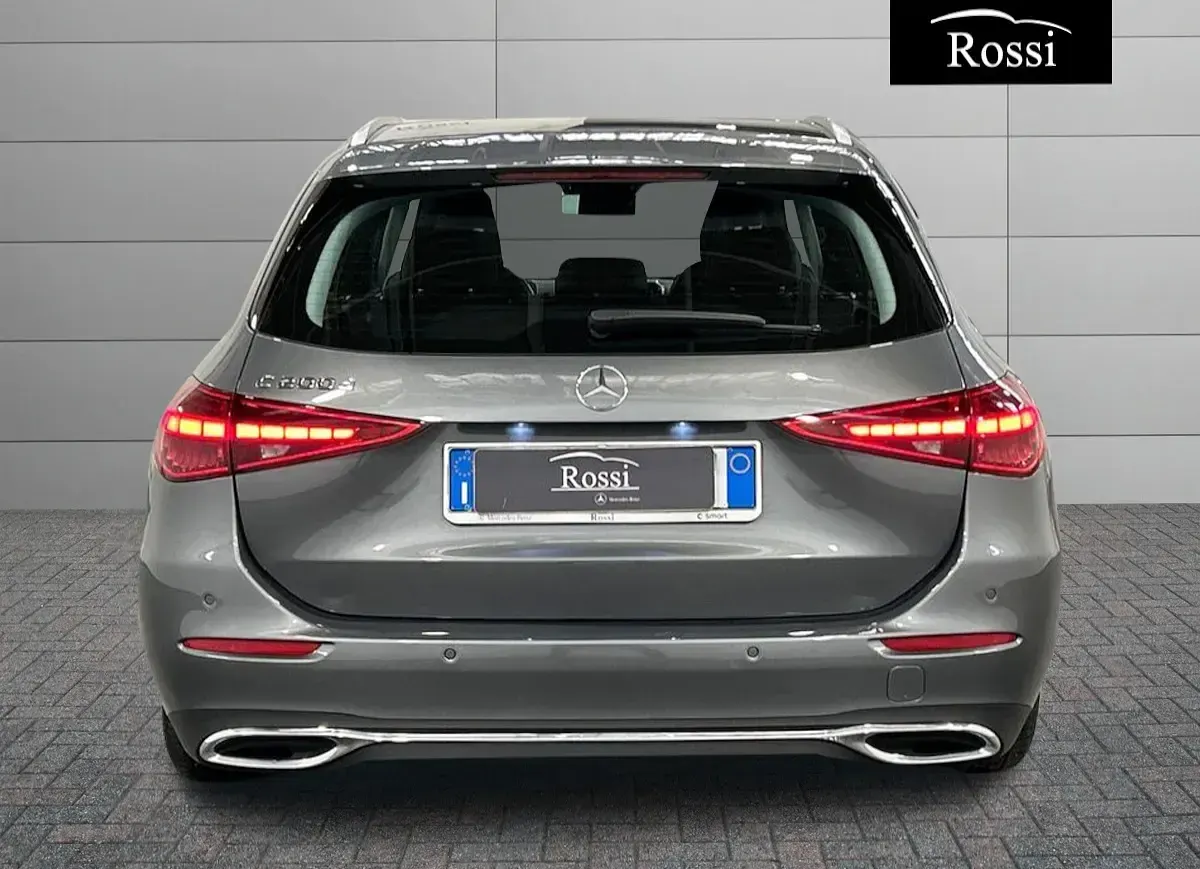 Usata Mercedes 200 Advanced 163 CV (119 kW) 2025 Station wagon