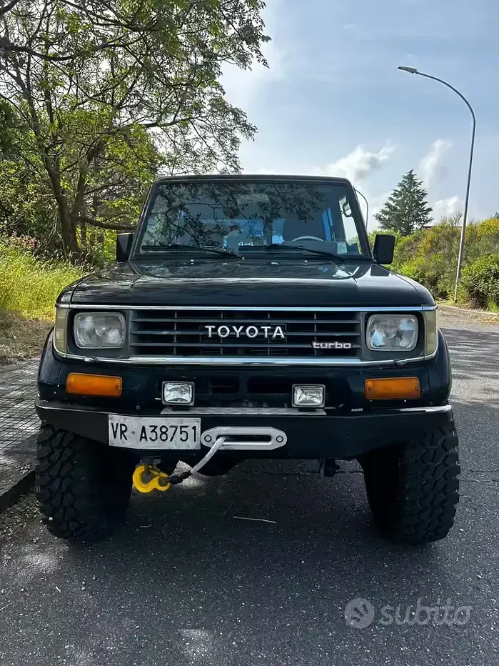 Usata Toyota Land Cruiser 90 CV (66 kW) 1992 Nero SUV