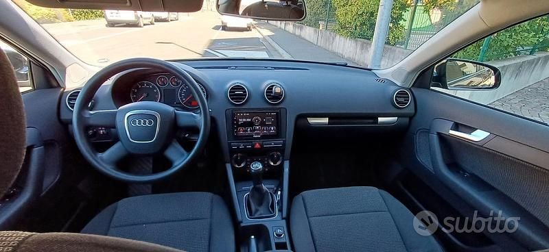 Nero Usata 2007 Audi A3 Tre volumi | 6000 € (Buon prezzo) - Immagine 1/4