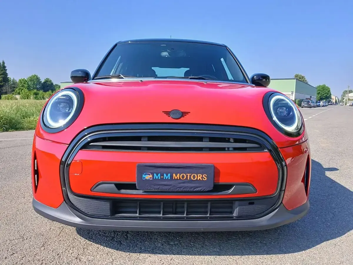 Usado Mini Cooper 136 CV (100 kW) 2022 Rojo Utilitario
