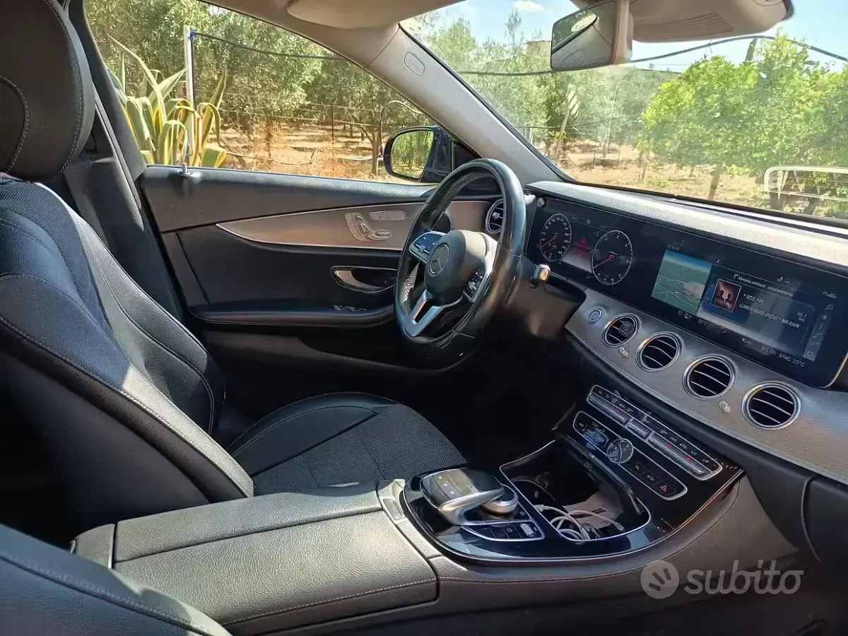 Usata Mercedes E200 160 CV (117 kW) 2019 Berlina