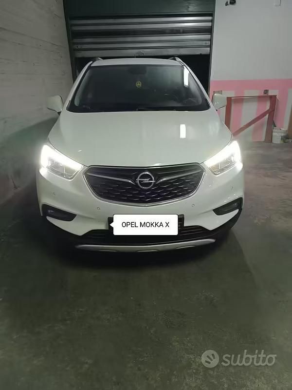 Usata Opel Mokka X 140 CV (102 kW) 2016 Bianco SUV