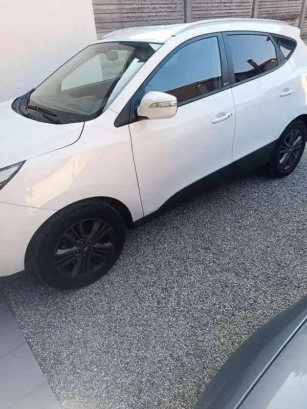 Usata Hyundai ix35 Comfort 116 CV (85 kW) 2014 Bianco SUV