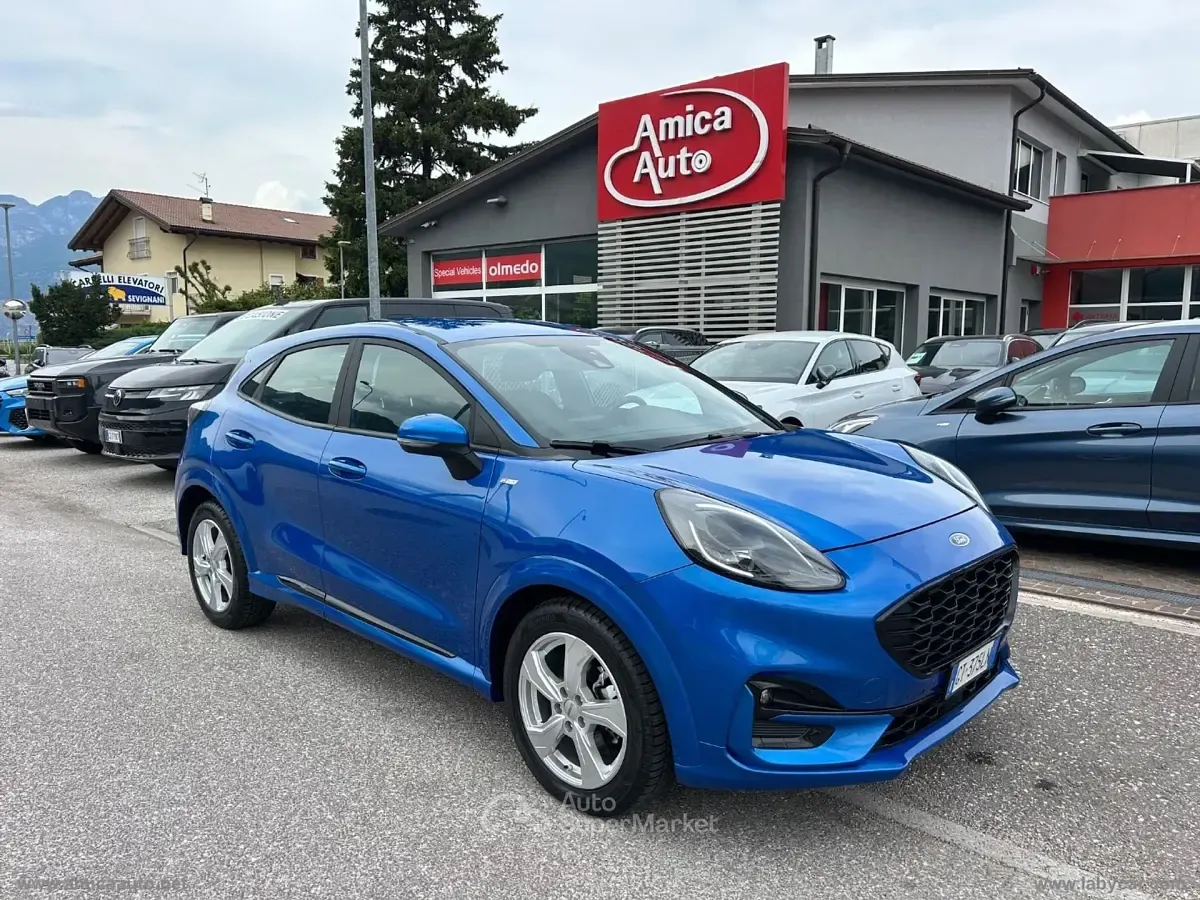 Usata Ford Puma ST 124 CV (91 kW) 2024 Blu/azzurro SUV