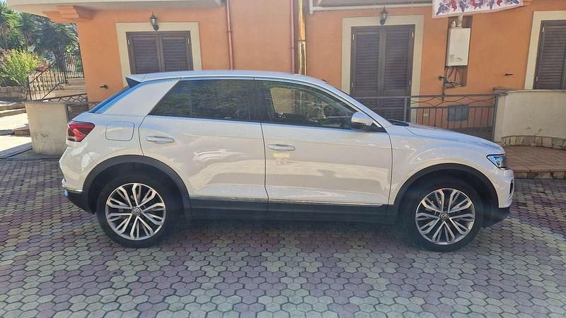 Usata VW T-Roc Advance 116 CV (85 kW) 2019 SUV
