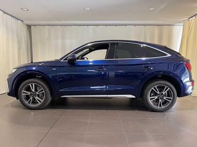 Usata Audi Q5 Sportback S-Line 204 CV (150 kW) 2025 Blu navarra metallizzato SUV