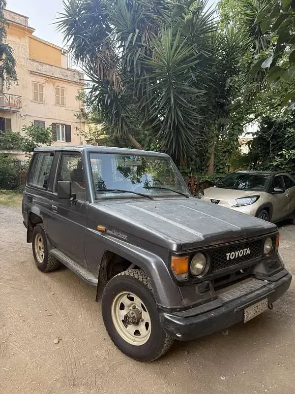 Usata Toyota Land Cruiser 86 CV (63 kW) 1988 SUV