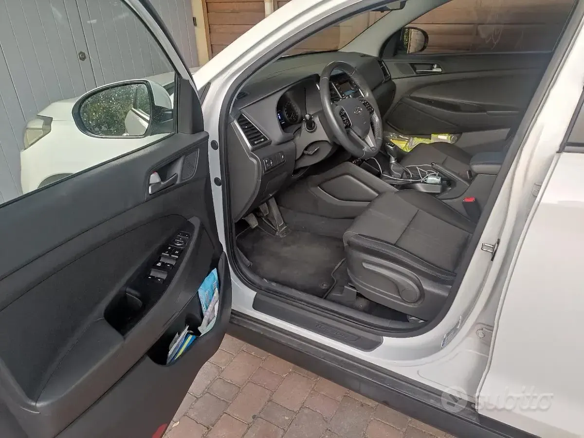 Usata Hyundai Tucson 116 CV (85 kW) 2017 Bianco SUV
