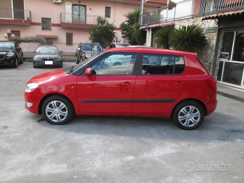 Usata Skoda Fabia 86 CV (63 kW) 2011 Rosso Utilitaria